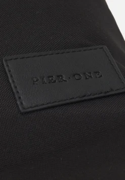 Pier One Unisex - Rugzak - Black 9 Pier One Unisex - Rugzak - Black -Pier One Verkoop 0b20660535454913ab25683652ed8f95 scaled