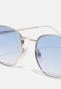 Pier One Unisex - Zonnebril - Light Blue -Pier One Verkoop 0cc7c833d02d49929210f35ae3c94d09 scaled