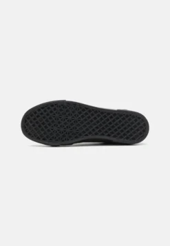 Pier One Sneakers Laag - Black -Pier One Verkoop 0e53bf5a8c9144ad8af0884c847aefd8 scaled