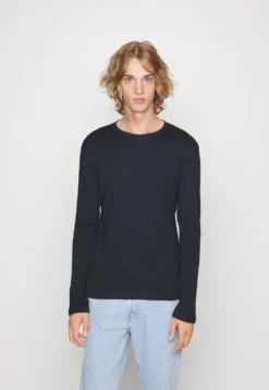 Pier One 5 Pack - Longsleeve - Black/Dark Blue/Stone -Pier One Verkoop 0f37e33a1a974952897768d4d9197f69 scaled