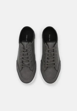 Pier One Sneakers Laag - Grey 9 Pier One Sneakers Laag - Grey -Pier One Verkoop 121b9e5dccd84e7482b811a5f0f11ce0 scaled