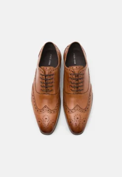 Pier One Leather - Veterschoenen - Cognac 9 Pier One Leather - Veterschoenen - Cognac -Pier One Verkoop 15f1d142a8814a208bbc0e7f2bb30aed scaled