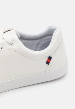 Pier One Unisex - Sneakers Laag - White 11 Pier One Unisex - Sneakers Laag - White -Pier One Verkoop 1e08045fec014ab382da64da74b462a7 scaled