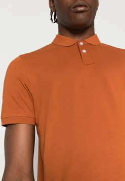 Pier One Poloshirt - Cognac -Pier One Verkoop 1f2c3e25003b4fb9a7ac0db06f5d36df scaled