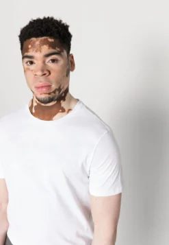 Pier One 10 Pack - T-Shirt Basic - White/Black -Pier One Verkoop 20c7d5f73fe449b7b6c0eb7a99388079 scaled