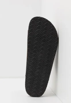 Pier One Unisex - Pantoffels - Brown -Pier One Verkoop 23e143c048ee4fd8b5e22a3556ccfbfb scaled