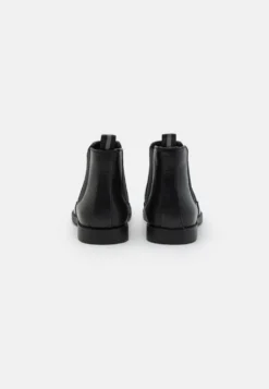 Pier One Korte Laarzen - Black -Pier One Verkoop 2ed5d5f47ef147b6a42e24d7d05330d8 scaled