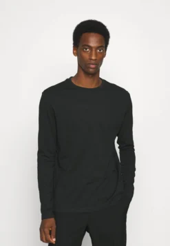 Pier One Longsleeve - Black/Dark Grey/Olive -Pier One Verkoop 2f9f6b55af2d4174a4c10ae424b84bbe scaled