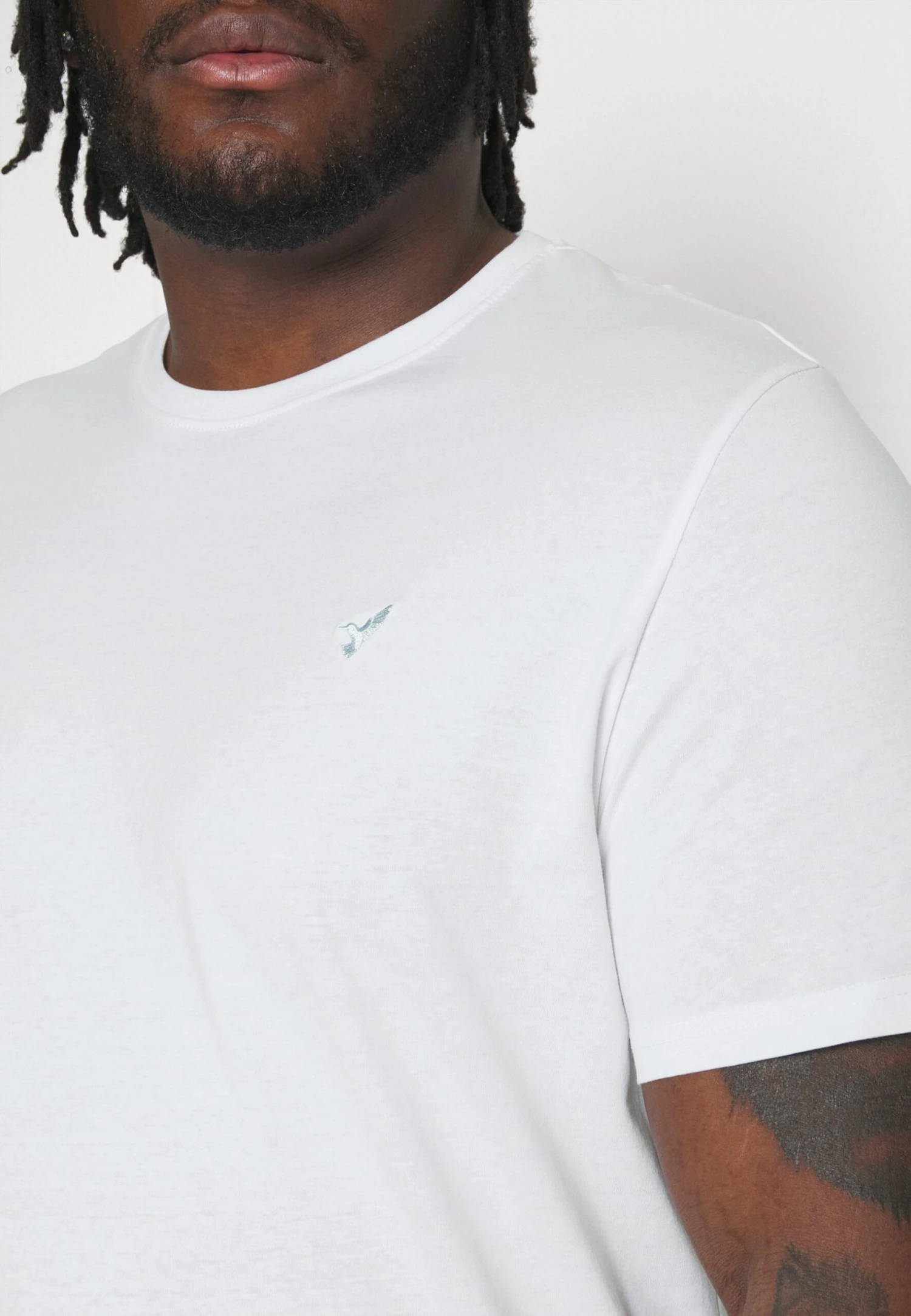 Pier One 5 Pack - T-Shirt Basic - White/Mottled Dark Grey/Bordeaux 8 Pier One 5 Pack - T-Shirt Basic - White/Mottled Dark Grey/Bordeaux - Afbeelding 8