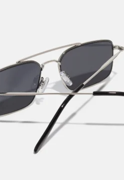 Pier One Zonnebril - Black 6 Pier One Zonnebril - Black -Pier One Verkoop 3769a9e5f9b948a786d0509aabe20aa5 scaled