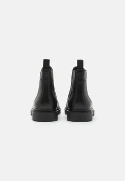 Pier One Leather - Korte Laarzen - Black -Pier One Verkoop 38fceb26209f4f8e8e56a5d89f6e46d5 scaled