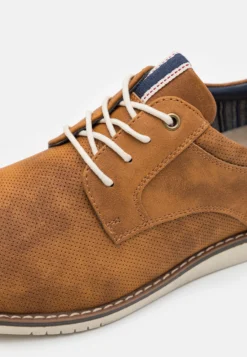 Pier One Sportieve Veterschoenen - Cognac 11 Pier One Sportieve Veterschoenen - Cognac -Pier One Verkoop 3b81572f6a0d47d7a3a7c626ca254e0b scaled