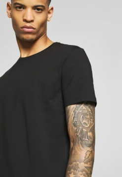 Pier One 3 Pack - T-Shirt Basic -Black/ White -Pier One Verkoop 3c7fec9282cf41fe87a7e68583b84b09 scaled