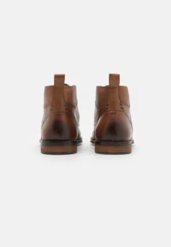 Pier One Leather - Veterboots - Cognac 8 Pier One Leather - Veterboots - Cognac -Pier One Verkoop 3f8a750305bf4f36928deb47e77a5c7b scaled
