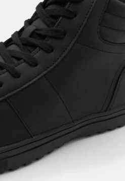 Pier One Sneakers Hoog - Black 11 Pier One Sneakers Hoog - Black -Pier One Verkoop 4b78c9f9b870432a8e692c1b853c99c2 scaled