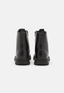 Pier One Leather - Veterboots - Black 8 Pier One Leather - Veterboots - Black -Pier One Verkoop 4cd368c4d59348d6b16472f814df580b scaled