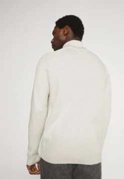 Pier One Trui - Off-White 10 Pier One Trui - Off-White -Pier One Verkoop 5628e7b8403541b59ee0d78fd2f8120f scaled