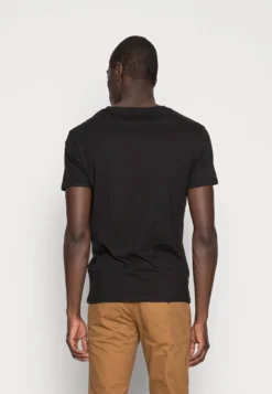 Pier One 5 Pack - T-Shirt Basic - White/Blue/Black -Pier One Verkoop 577e250ad0624377b57eabcac8149891 scaled