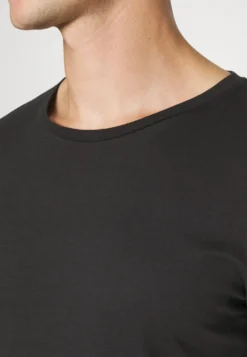 Pier One 2 Pack - Longsleeve - Black/Mottled Dark Grey -Pier One Verkoop 58d184c68d6a4efb93849263615dae84 scaled