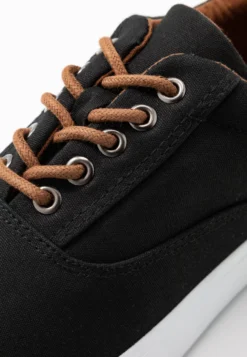 Pier One Sneakers Laag - Black -Pier One Verkoop 5976f4f68edc47ca94d8ba9b91e544f0 scaled