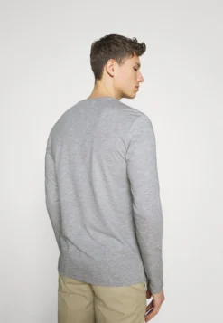 Pier One 2 Pack - Longsleeve - Dark Blue/Mottled Grey -Pier One Verkoop 5d11c795627a43d3ae83293311d17f0a scaled