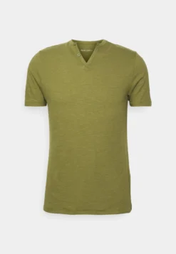 Pier One T-Shirt Basic - Green 8 Pier One T-Shirt Basic - Green -Pier One Verkoop 611db45e3c334da9a16cf24a6bc47cf9 scaled