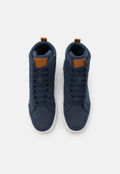 Pier One Sneakers Hoog - Dark Blue 9 Pier One Sneakers Hoog - Dark Blue -Pier One Verkoop 613b0b998f564337aeac131d7eb140b1 scaled