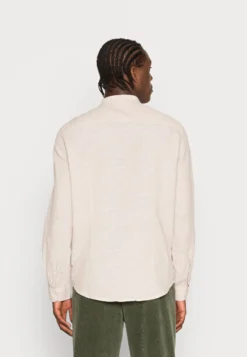 Pier One Overhemd - Mottled Beige -Pier One Verkoop 631eec6a08874e3795994026ba1c3479 scaled