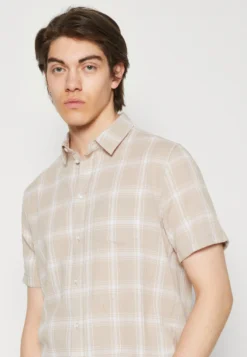 Pier One Overhemd - Beige -Pier One Verkoop 64aa690977244e39a63afd9b56fe0ab4 scaled