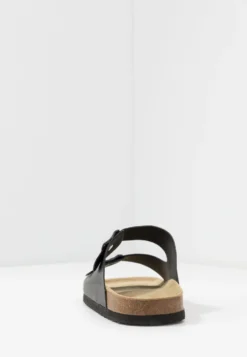 Pier One Unisex - Pantoffels - Black -Pier One Verkoop 6792cddf649c4c73afdf1fc19e95f07f scaled