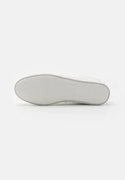 Pier One Unisex - Sneakers Laag - White 10 Pier One Unisex - Sneakers Laag - White -Pier One Verkoop 68719e2527e2402e931a903c66ab7baf scaled