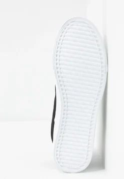 Pier One Sneakers Laag - Black -Pier One Verkoop 6b80b5091d384f6090c5f67b2a982c51 scaled