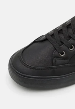 Pier One Sneakers Laag - Black -Pier One Verkoop 70bd844b080c4557b15c2cf82c41eff7 scaled