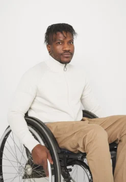 Pier One Vest - Off White -Pier One Verkoop 71d3668adaf443ab9b811ddde92452be scaled