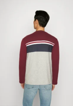 Pier One Longsleeve - Bordeaux -Pier One Verkoop 792e60fbb5d9425ca71997e6683b40a4 scaled