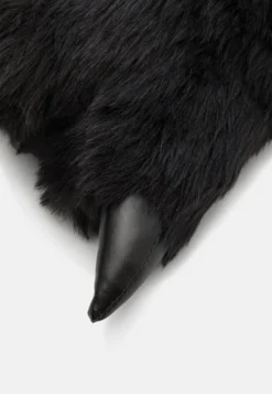 Pier One Pantoffels - Black 11 Pier One Pantoffels - Black -Pier One Verkoop 796914552fcb4fcaac1e33068a36c27f scaled