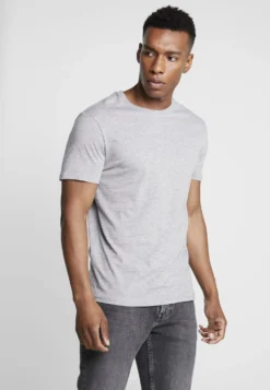 Pier One 5 Pack - T-Shirt Basic - Mottled Bordeaux/White -Pier One Verkoop 7eba97ea5a88465da953c1134f452ef3 scaled