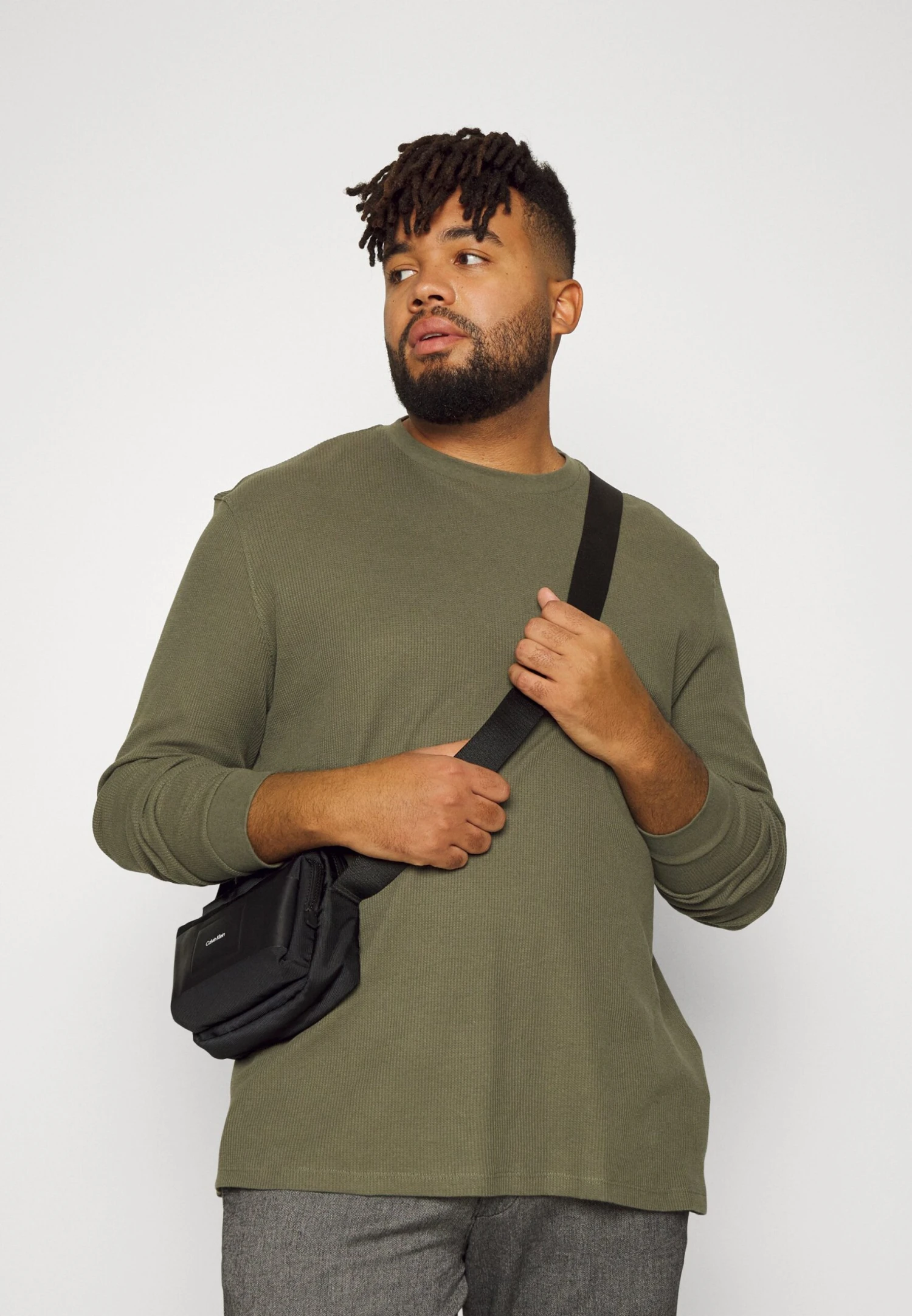 Pier One Longsleeve - Olive 4 Pier One Longsleeve - Olive - Afbeelding 4