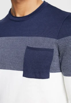 Pier One Trui - Dark Blue 11 Pier One Trui - Dark Blue -Pier One Verkoop 83003ef2f14a45b1bb0424b62e4645fe scaled