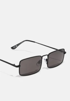 Pier One Zonnebril - Black 7 Pier One Zonnebril - Black -Pier One Verkoop 83c46a8865fa4d638a6e271df0d3c6ee scaled