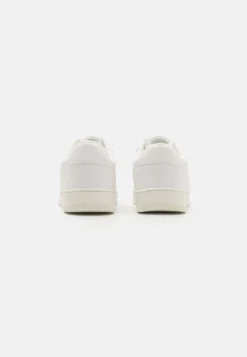 Pier One Sneakers Laag - White 8 Pier One Sneakers Laag - White -Pier One Verkoop 83c9ed3664f34f48bcbe0fb908a5bbbd scaled
