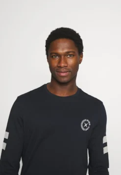 Pier One Longsleeve - Dark Blue -Pier One Verkoop 893a551f66584759890338769236c129 scaled