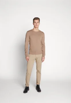 Pier One Basic Crewneck - Trui - Mottled Beige -Pier One Verkoop 8ab6afa896f946a0abe264ae414a2865 scaled