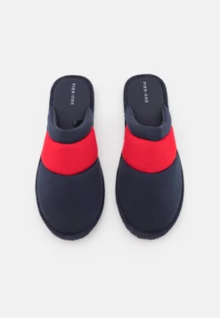 Pier One Unisex - Pantoffels - Dark Blue/Red 9 Pier One Unisex - Pantoffels - Dark Blue/Red -Pier One Verkoop 8af2b4cf7cb544169d42982a9f3ccda1 scaled
