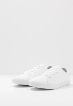 Pier One Unisex - Sneakers Laag - White 11 Pier One Unisex - Sneakers Laag - White -Pier One Verkoop 928eabc6c8924ad0805531d87374cd5f