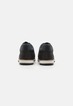 Pier One Sportieve Veterschoenen - Black 8 Pier One Sportieve Veterschoenen - Black -Pier One Verkoop 9627cfdbf44d49e294e58b77a23f62af scaled