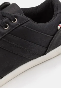 Pier One Sneakers Laag - Black -Pier One Verkoop 9e266517dfcb4f3fa803185681c35946 scaled
