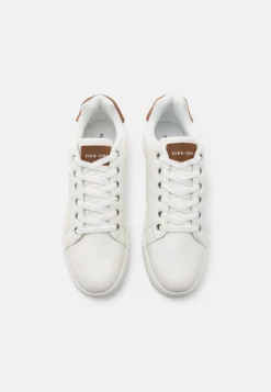 Pier One Sneakers Laag - White 9 Pier One Sneakers Laag - White -Pier One Verkoop a459a37a54644a3aa05e27c6f0a40515 scaled