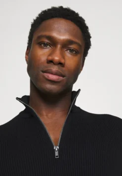 Pier One Trui - Black -Pier One Verkoop a829a4b534f144ca8268c46096a87b1f scaled