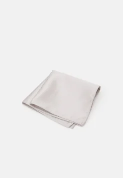 Pier One Set - Overige Accessoires - Silver -Pier One Verkoop ac188c39a46c41b28b7968f88d050584 scaled